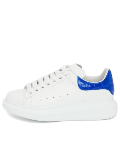 (WMNS) Alexander McQueen Oversized Sneaker 'White Ultramarine' 553770WIAF89407