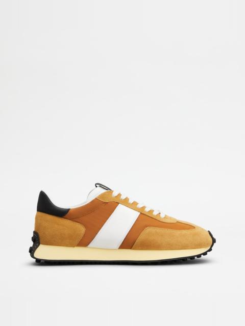 T VINTAGE SNEAKERS IN SUEDE AND TECHNICAL FABRIC - ORANGE, WHITE, BLACK
