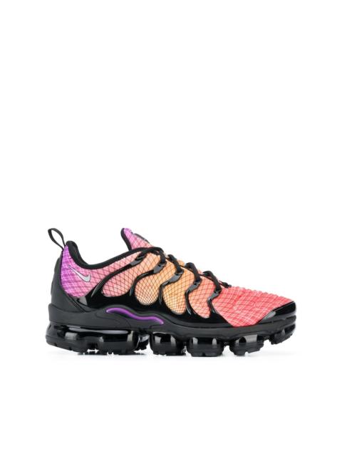 Air Vapormax sneakers