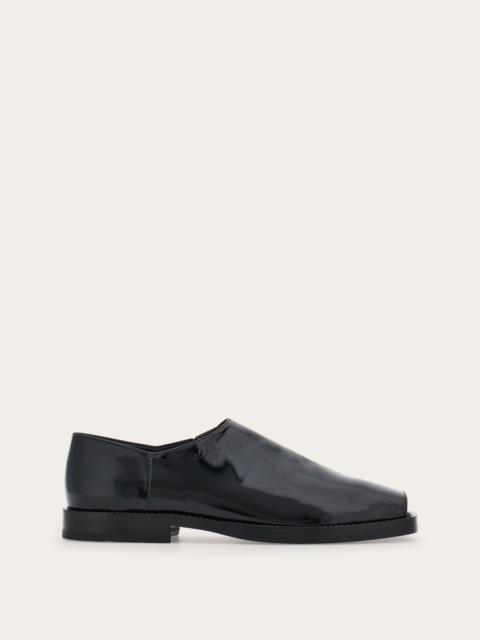 Open toe loafer
