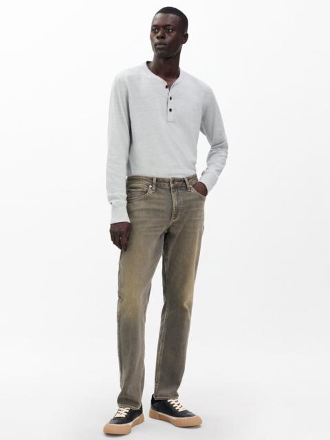 Fit 3 Athletic Jeans
Authentic Stretch in Infuse Grey Olive