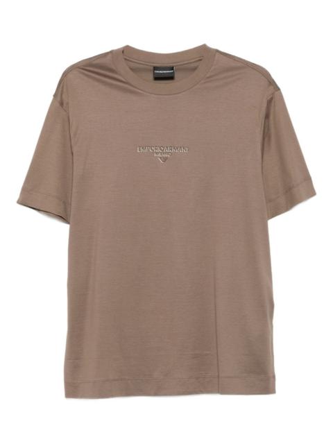 logo-embroidered T-shirt