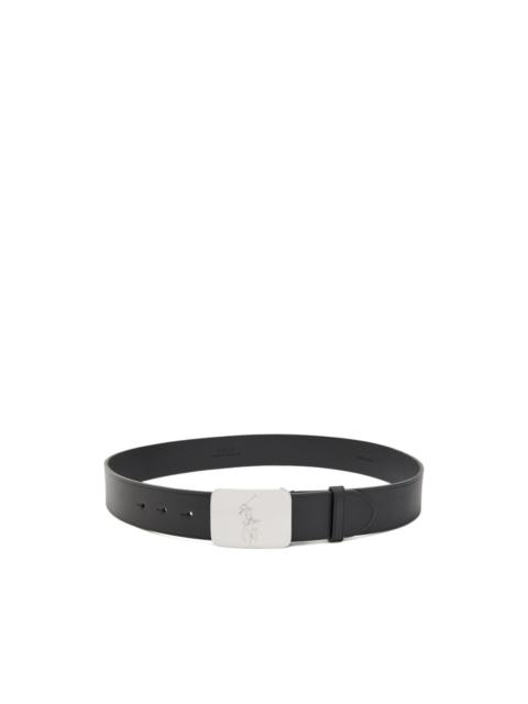 logo-buckle belt