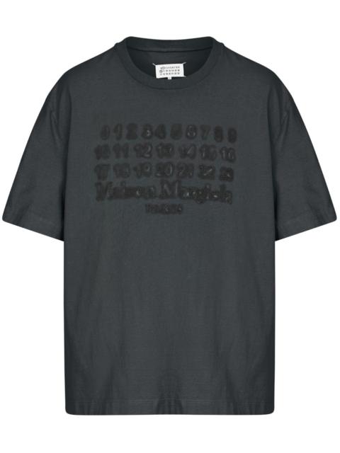 numbers-motif T-shirt