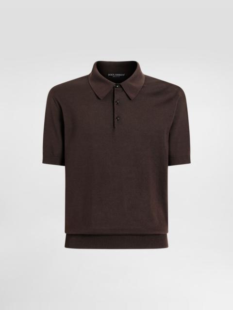Short-sleeved cotton polo-shirt