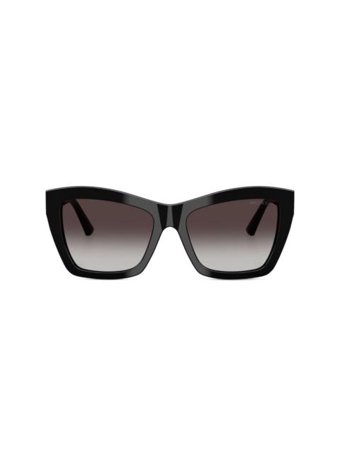 cat-eye sunglasses