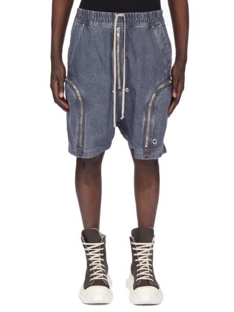 zip-fastening pocket shorts
