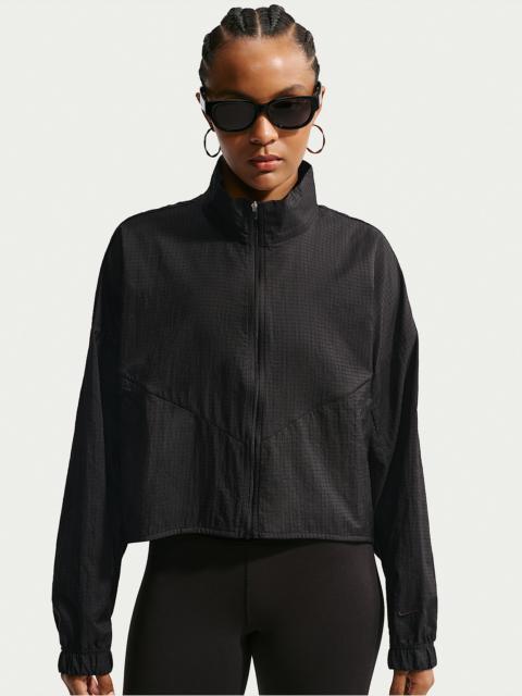 Nike Sportswear Women's Oversized Lightweight Ripstop Jacket