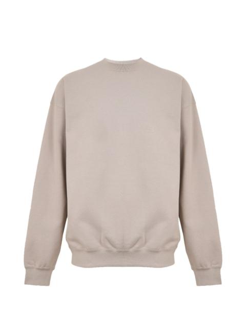 long-sleeve sweatshirt