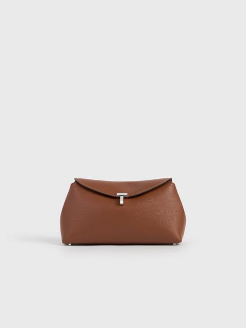 T-lock grained-leather clutch sienna