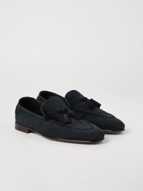 Suede soft loafers with tassels