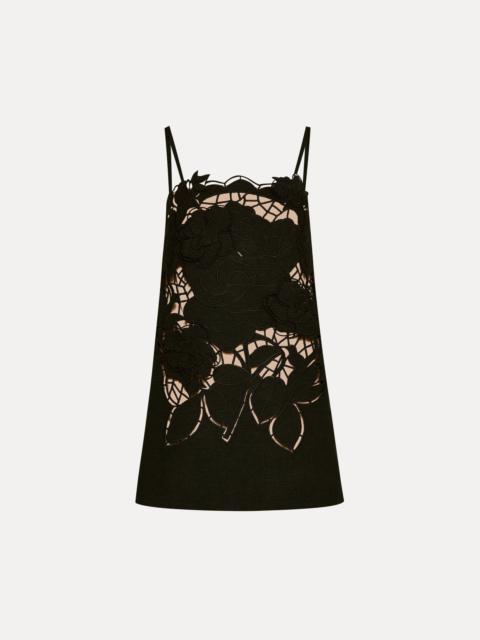 ENGLISH ROSE CUTOUT TRAPEZE DRESS