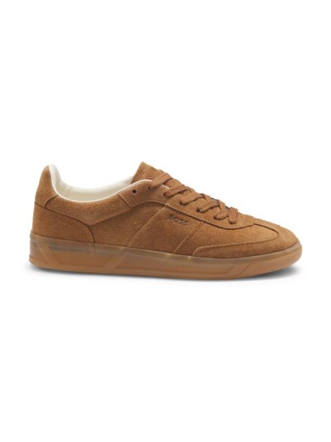 RUBBER-SOLE TRAINERS IN SUEDE