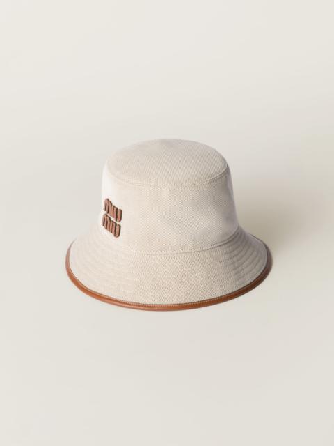 Canvas and leather bucket hat