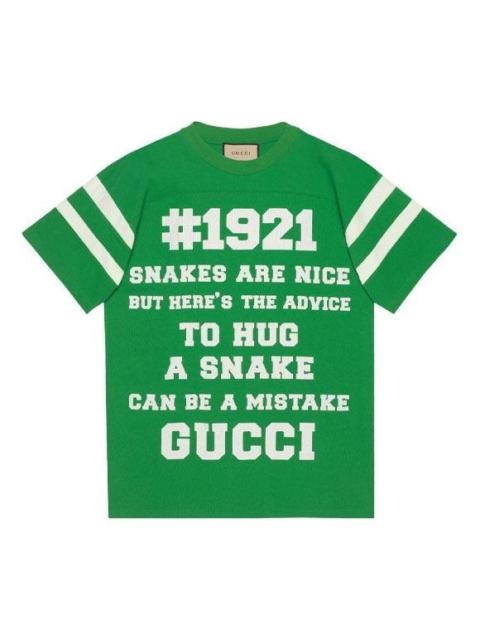 T-shirt 'To Hug a Snake' print