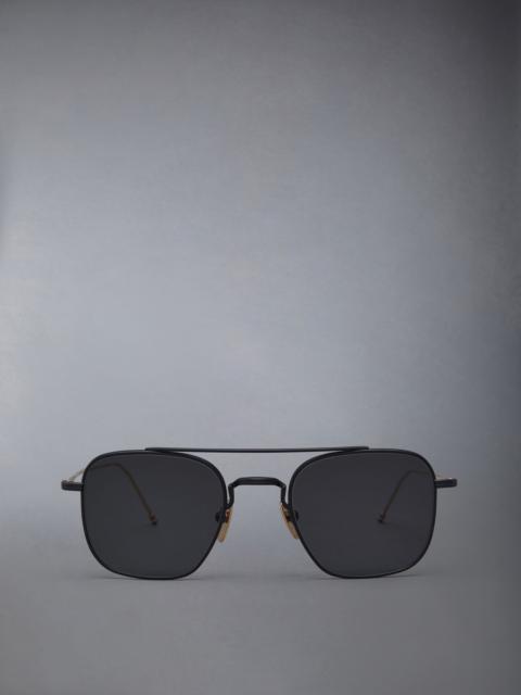 SQUARED AVIATOR SUNGLASSES IN TITANIUM