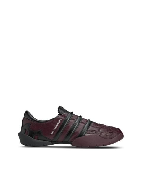 Regu 2002 leather sneakers