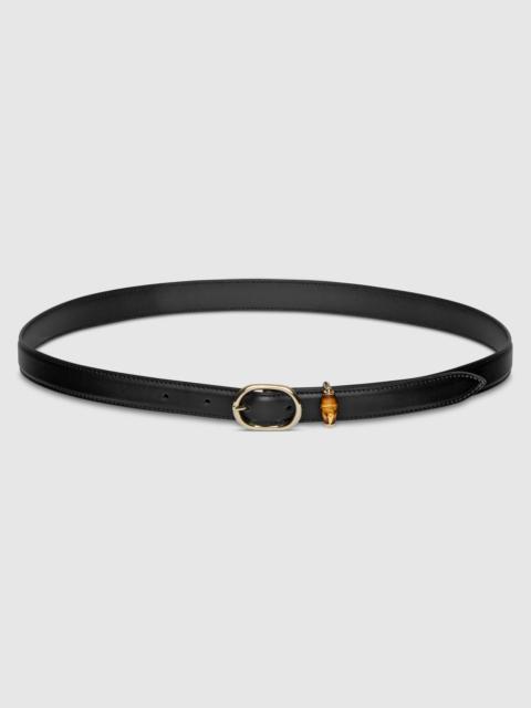 Thin belt with oval buckle