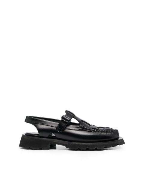 interwoven buckled oxford shoes