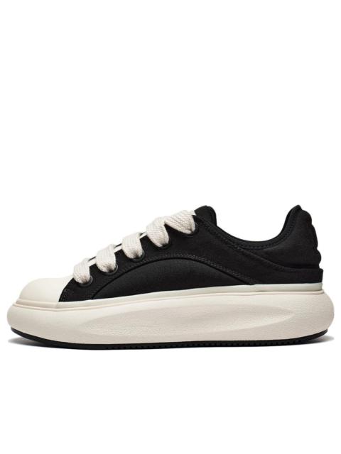 (WMNS) Li-Ning YunYou C4D 'Black White' AZGT044-5