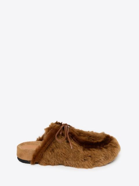 SHEARLING CLOGS