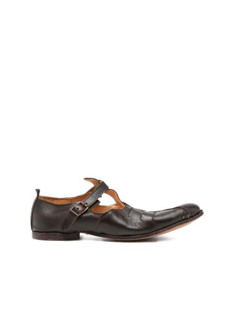 fisherman buckle-fastening loafers