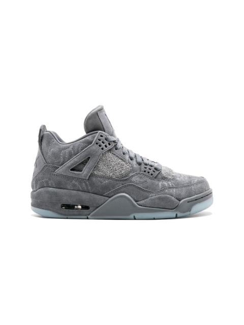 Air Jordan 4 Retro Kaws