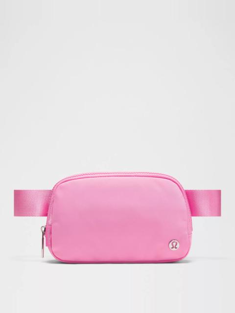 Everywhere Belt Bag with Long Strap 1L