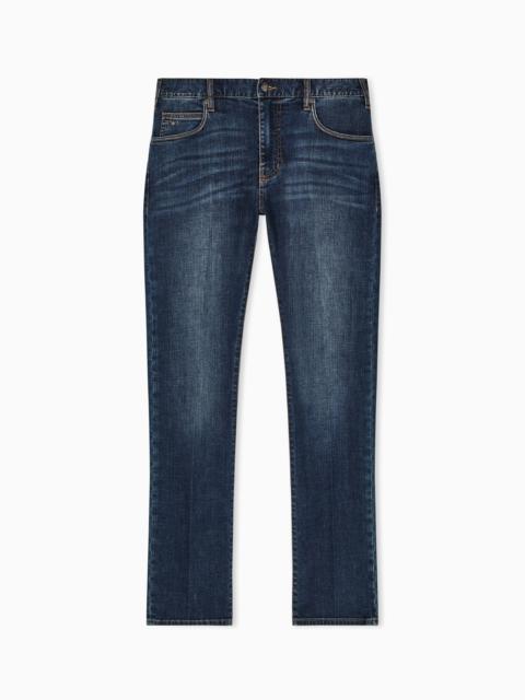 J45 REGULAR-FIT JEANS IN WASHED STRETCH DENIM