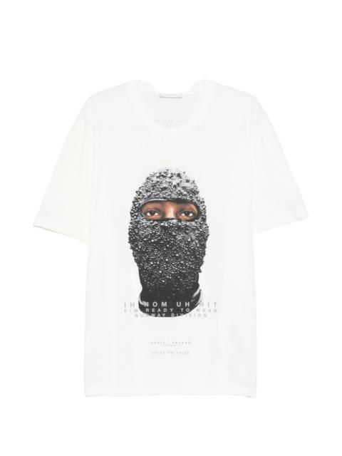 graphic T-shirt