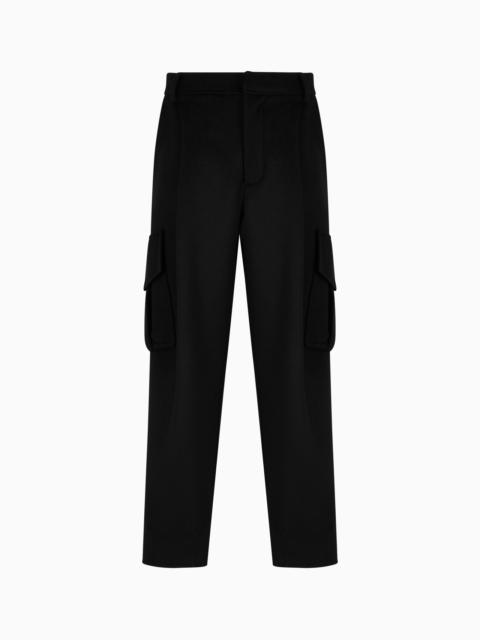 ONE-PLEAT CARGO TROUSERS IN DOUBLE CASHMERE CLOTH
