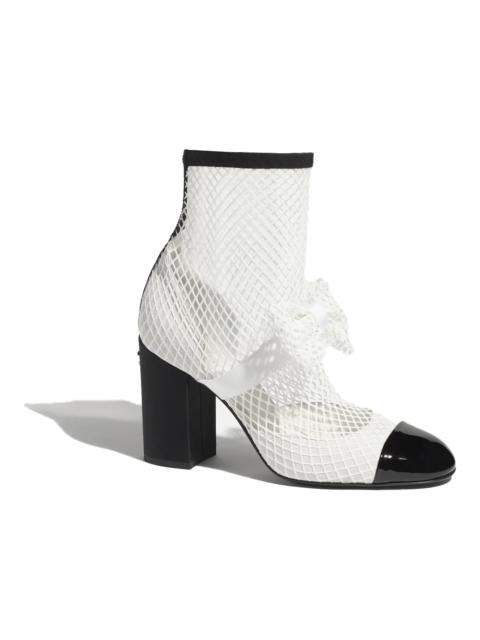 Chanel Resille 90mm Mary Janes White Black Patent Calfskin