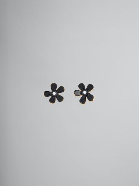 BLACK ENAMELED METAL FLOWER POP EARRINGS