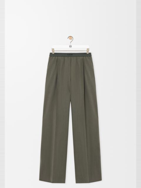 Trousers in wool