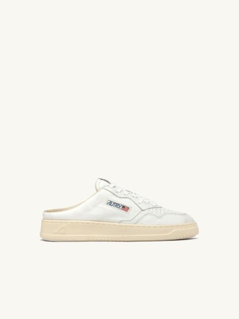 MEDALIST MULE SNEAKERS IN WHITE NAPA LEATHER