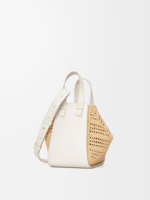 Compact Hammock bag in raffia and calfskin