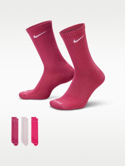 Nike Everyday Plus Cushioned Training Crew Socks (3 Pairs)