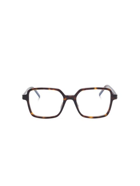 tortoiseshell-effect glasses