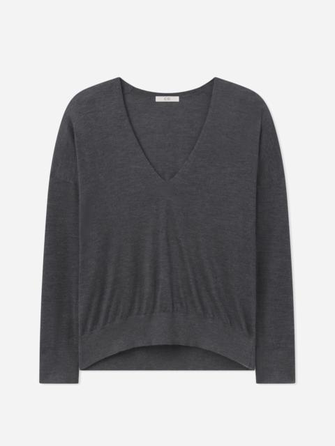 V-Neck Sweater in Fine Cashmere