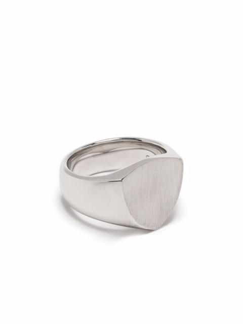 Shield satin signet ring
