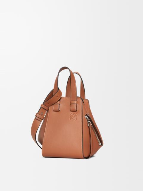 Compact Hammock bag in classic calfskin