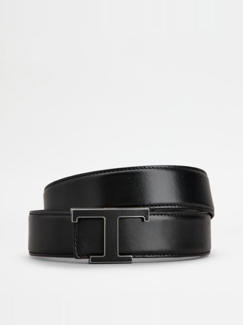 T TIMELESS REVERSIBLE BELT IN LEATHER - BLACK