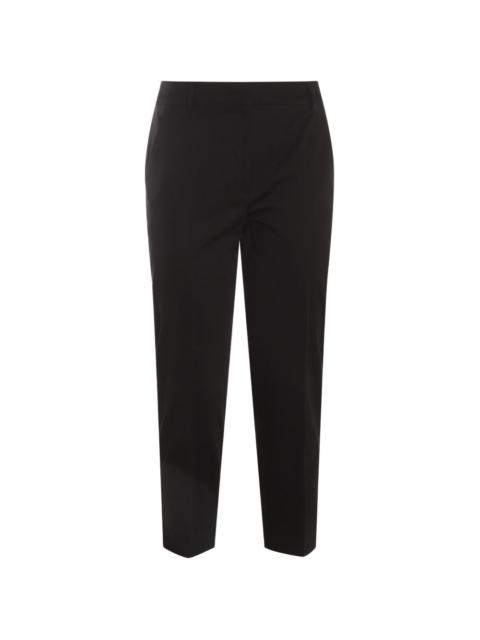 belt-loop trousers