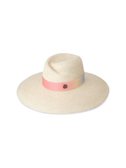 Virginie hat