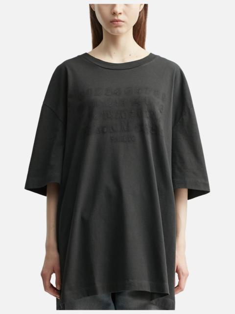 EMBROIDERED LOGO T-SHIRT