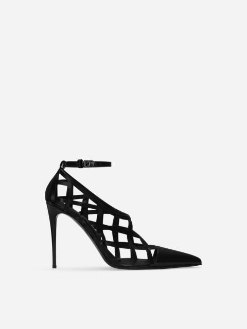 Polished calfskin pumps