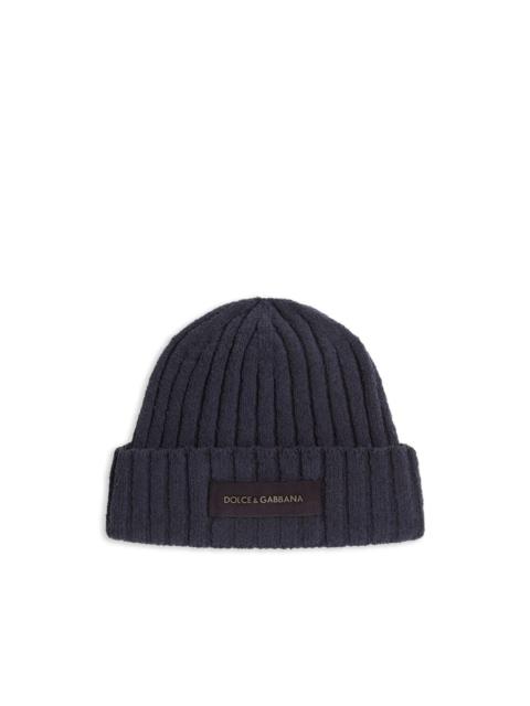 rib-knit hat