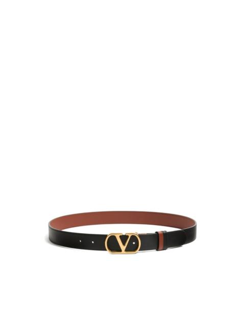 VLogo leather belt