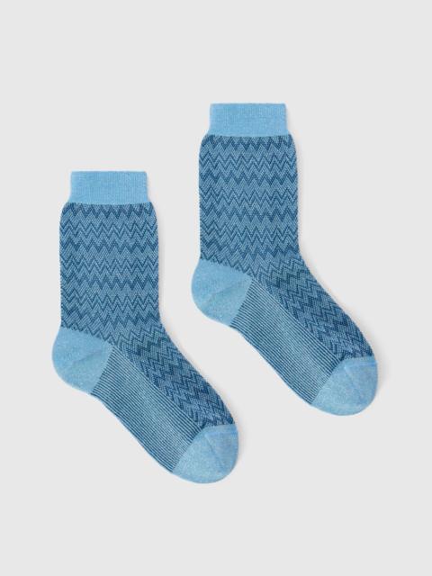 Short lamé knit socks with zigzag pattern