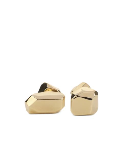 cubic-shape studs
